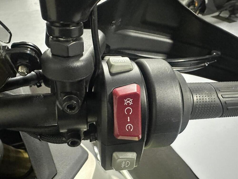 Voge Valico 900DSX (2024 - 26) (5)