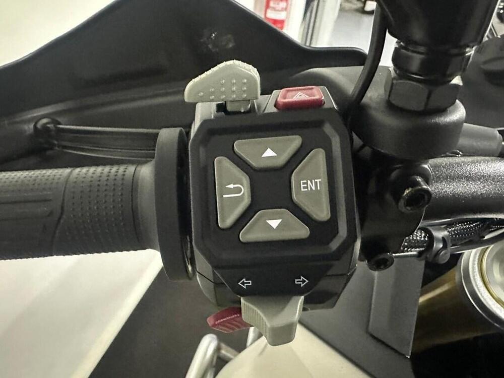 Voge Valico 900DSX (2024 - 26) (6)