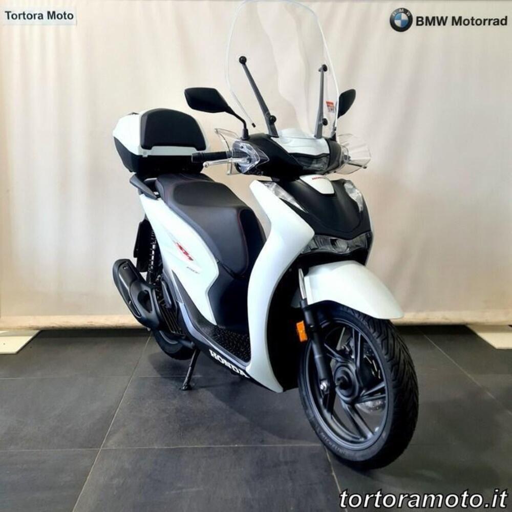 Honda SH 150 Sport (2026) (4)