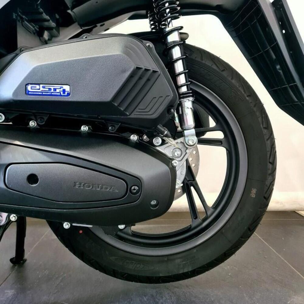 Honda SH 150 Sport (2026) (14)