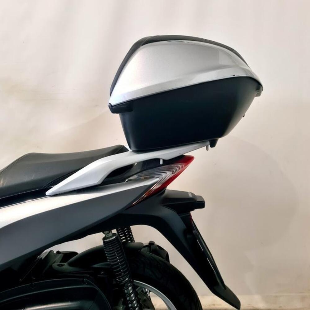 Honda SH 300 i ABS (2016 - 20) (14)