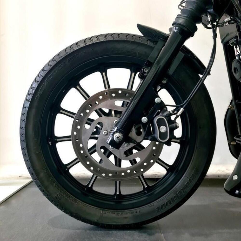 Harley-Davidson 883 Iron (2012 - 14) - XL 883N (7)