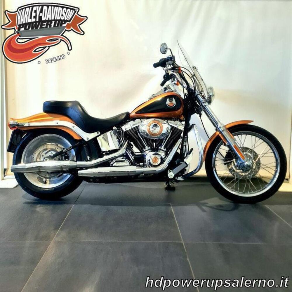Harley-Davidson 1584 Rocker (2008 - 09) - FXCW (2)