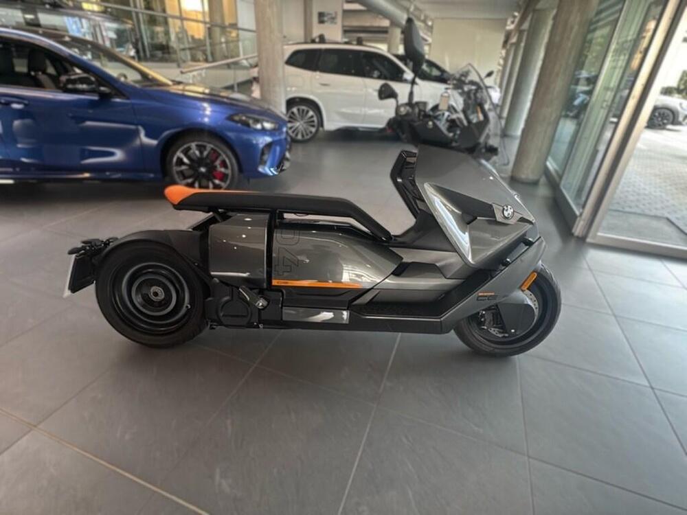 Bmw CE 04 (2021 - 25) (8)