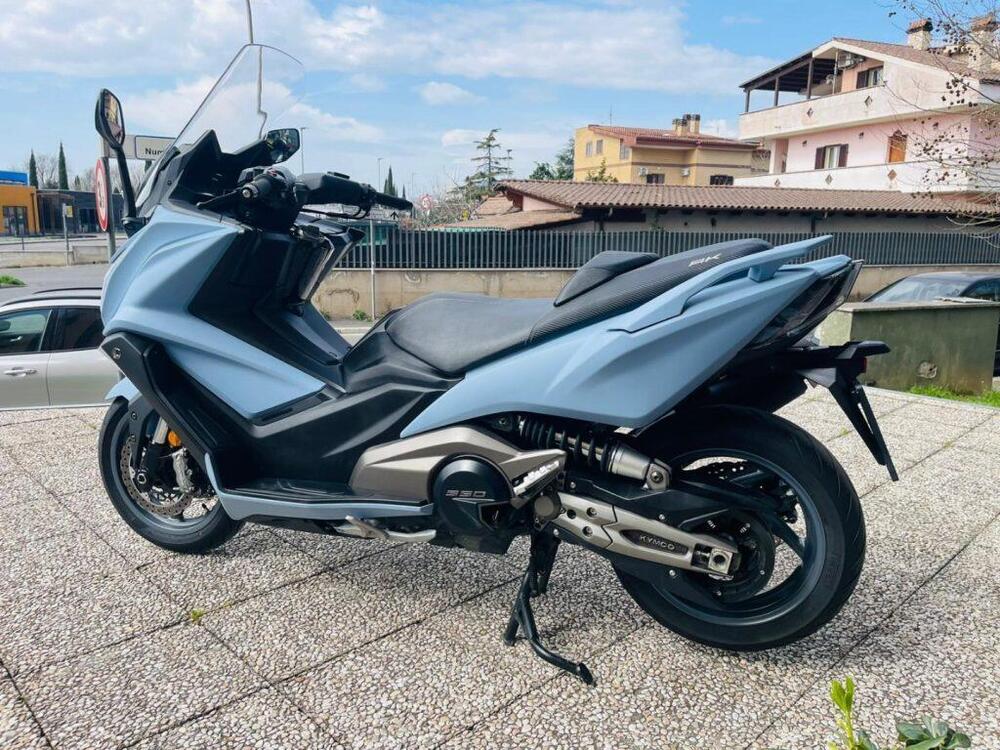 Kymco AK 550 Premium (2023 - 25) (2)