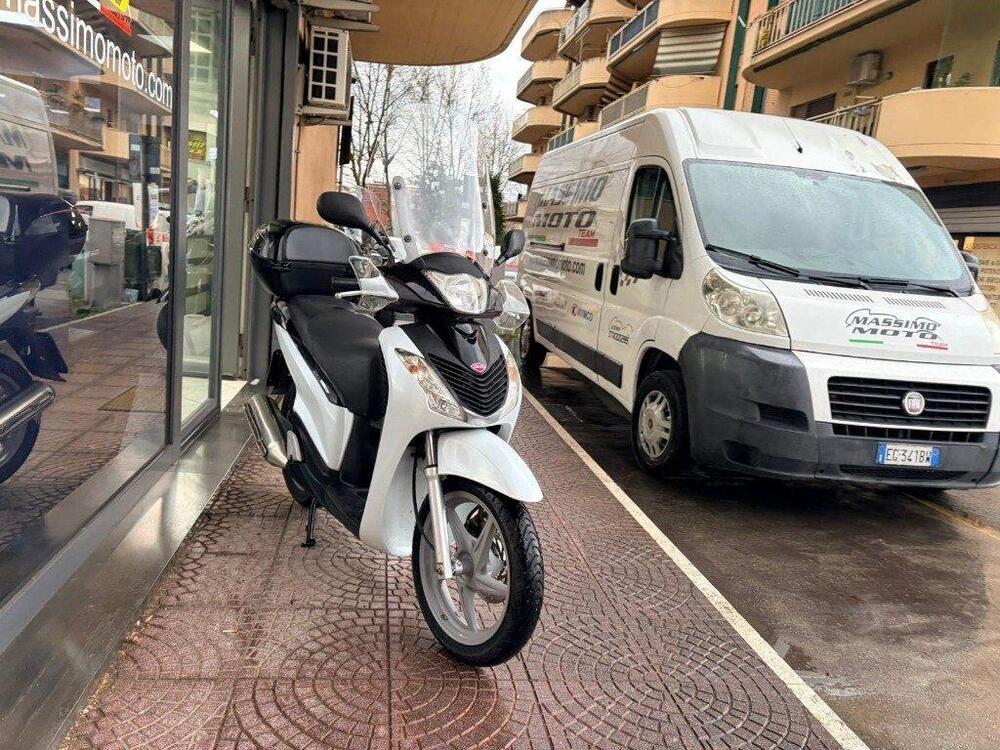 Honda SH 150i (2009 - 12) (5)