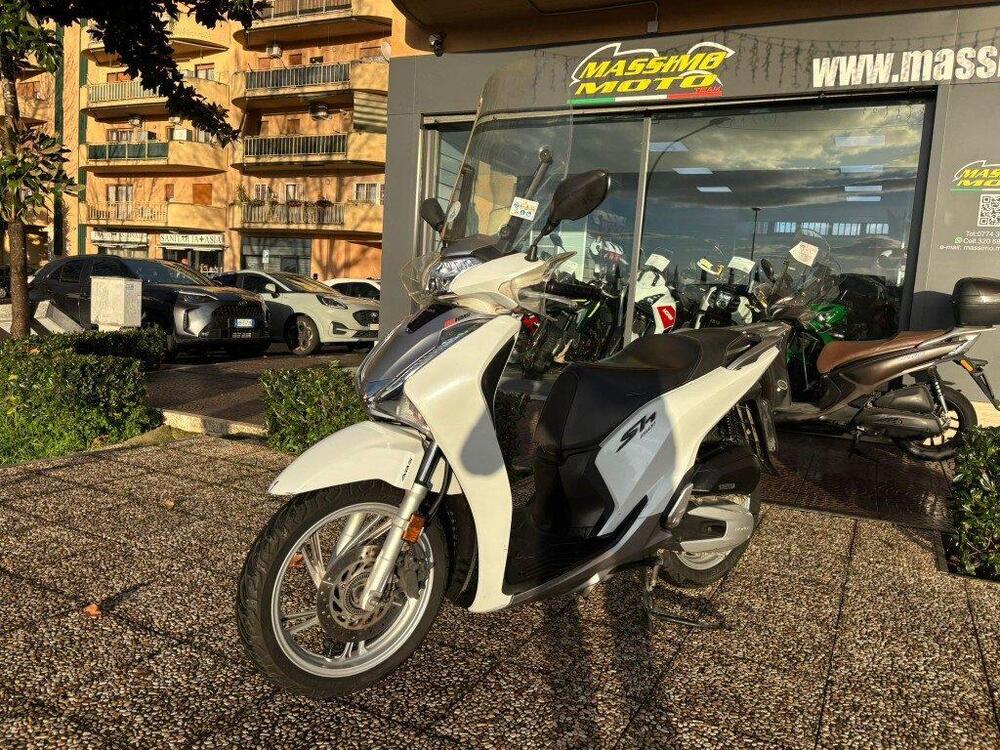 Honda SH 150i (2017 - 19) (12)