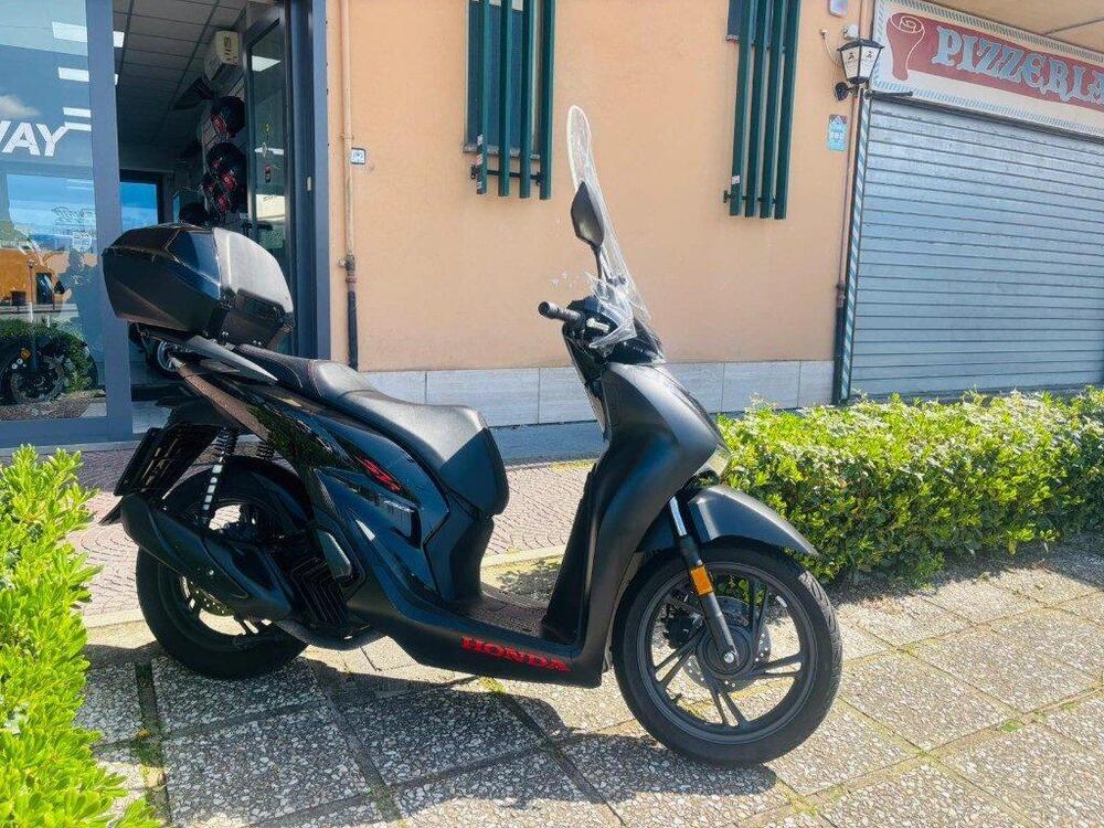 Honda SH 150i (2024 - 25) (16)