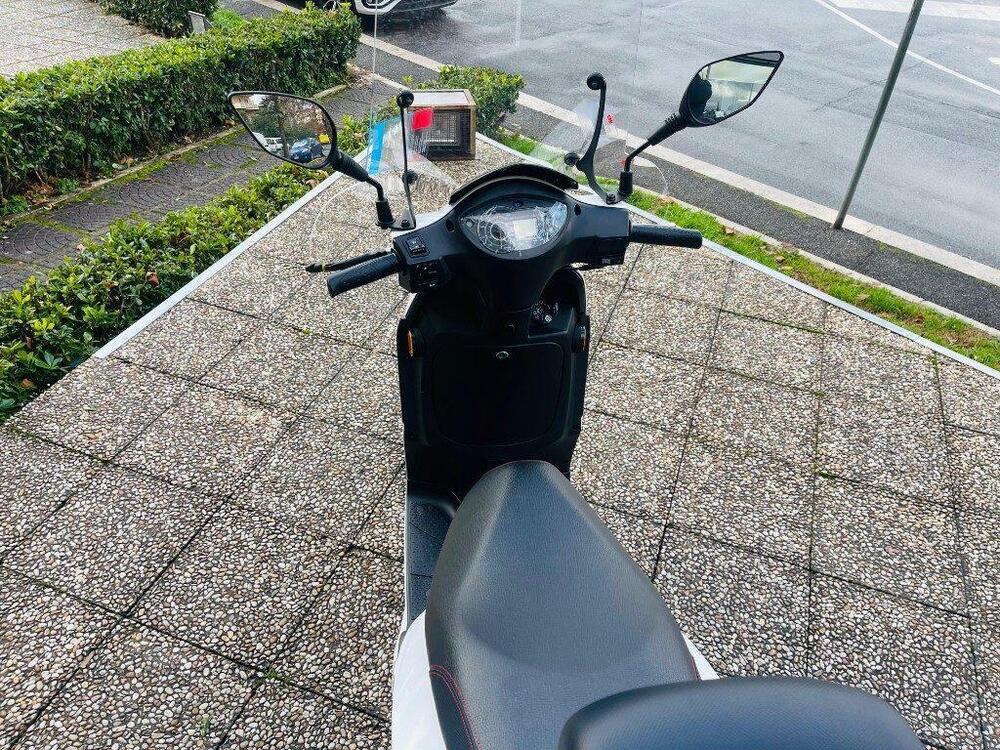 Sym Symphony 125 SR (2025) (3)