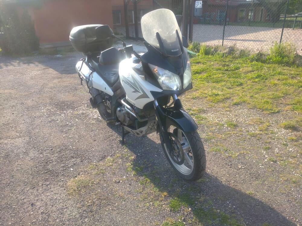 Suzuki V-Strom 650 (2008 - 11) (2)