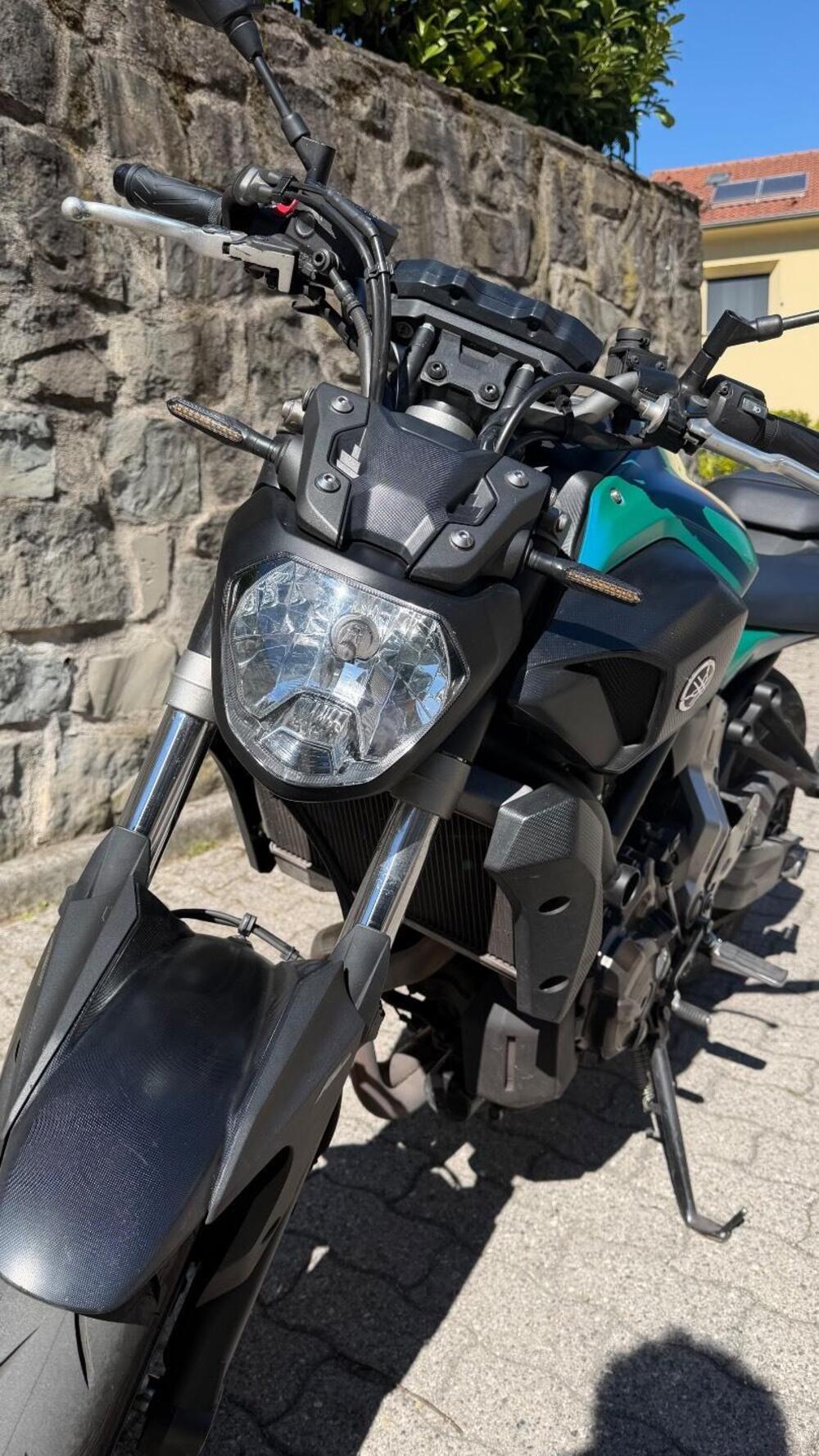 Yamaha MT-07 ABS (2014 - 16) (2)