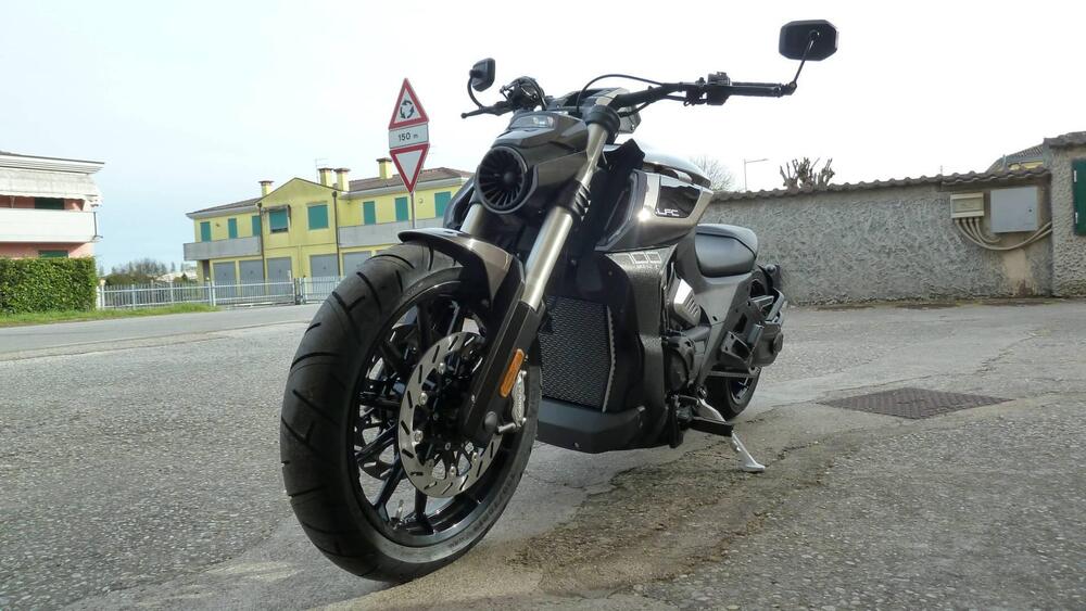 Benda Motorcycles LFC 700 Pro (2026) (8)
