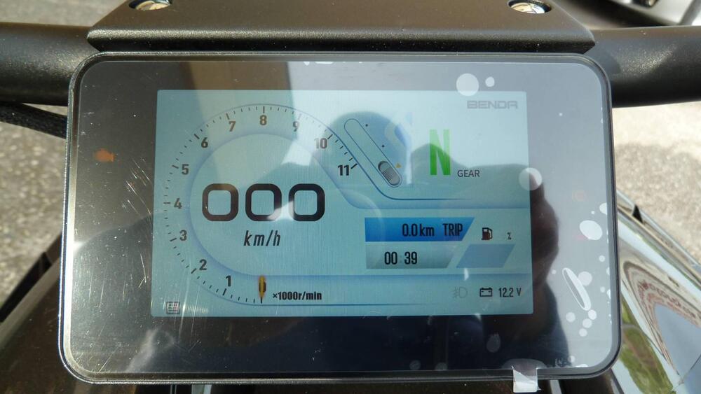 Benda Motorcycles LFC 700 Pro (2026) (9)