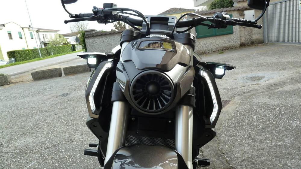 Benda Motorcycles LFC 700 Pro (2026) (11)