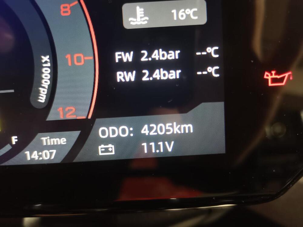 CFMOTO 700MT Adventure (2025 - 26) (7)