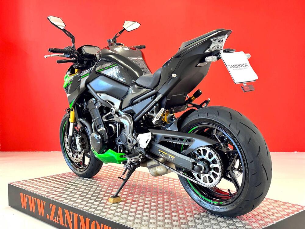Kawasaki Z 900 SE (2022 - 24) (16)