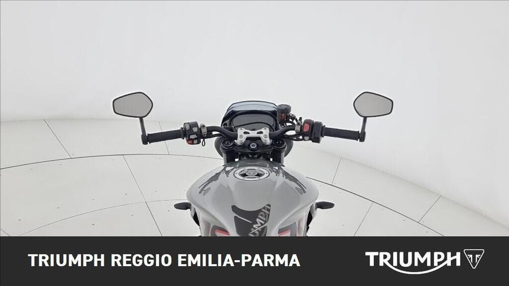 Triumph Street Triple RS (2020 - 22) (14)