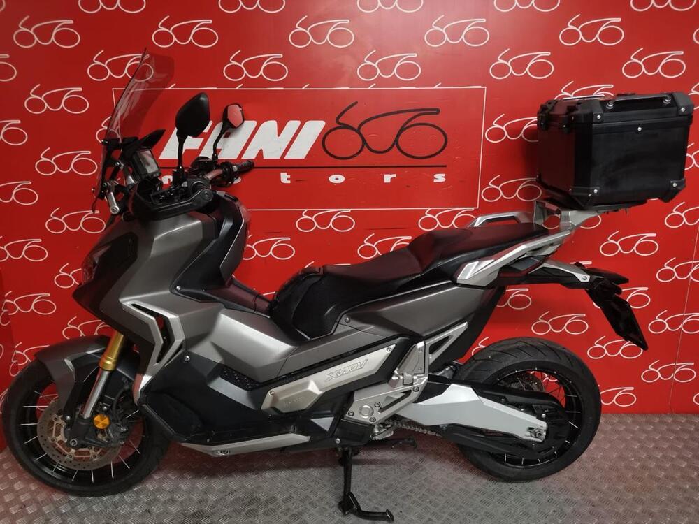 Honda X-ADV 750 (2017) (3)