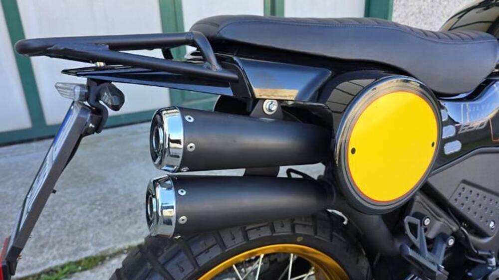 Swm Silver Vase 650 (2025 - 26) (9)