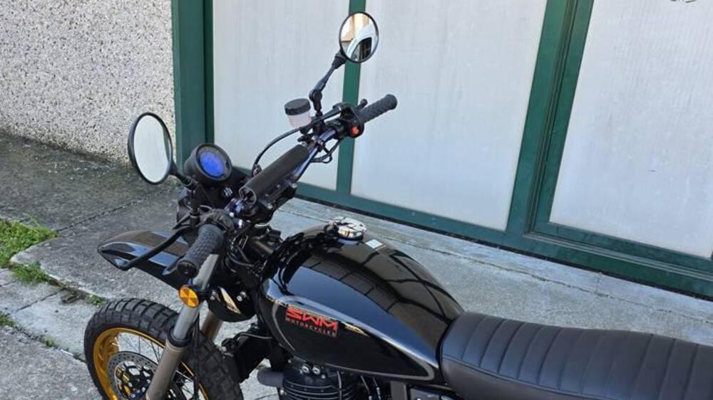 Swm Silver Vase 650 (2025 - 26) (8)