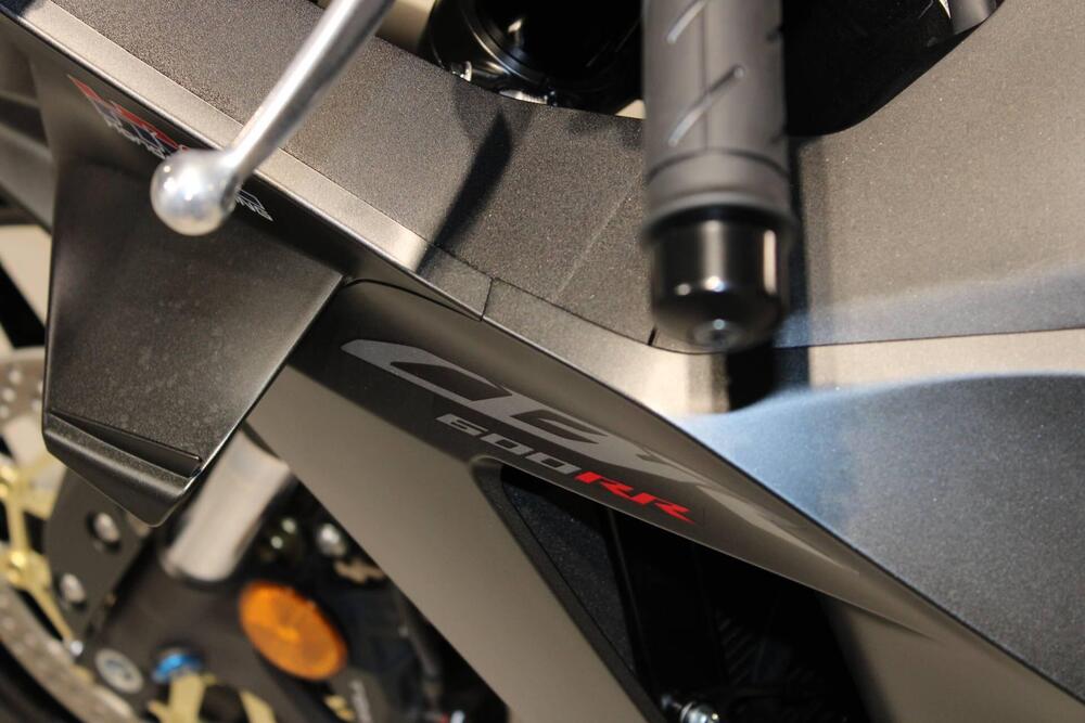 Honda CBR 600 RR (2024 - 26) (7)
