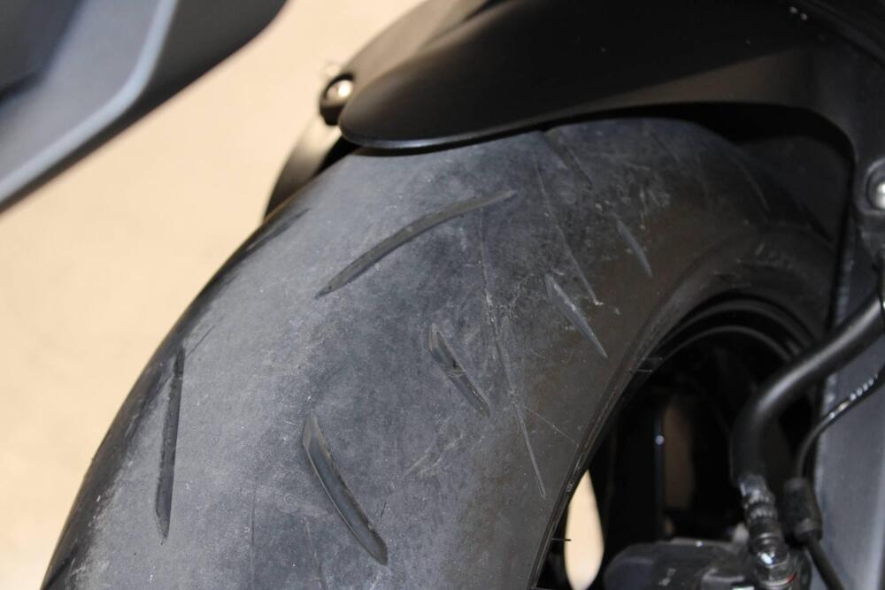 Honda CBR 600 RR (2024 - 26) (8)