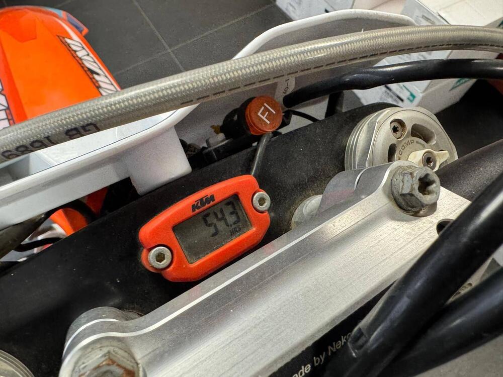 KTM 250 SX-F (2021) (5)