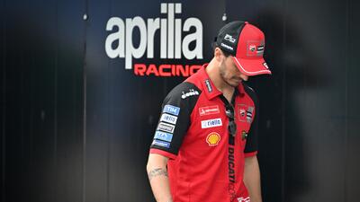 MotoGP 2026. Pecco Bagnaia sarebbe pronto al salto in Aprilia con un contratto 2+2 (e il suo capotecnico Cristian Gabarrini)