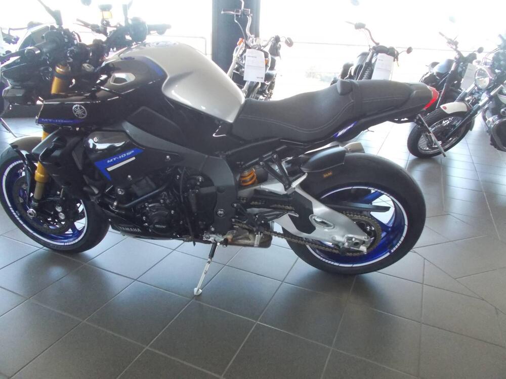 Yamaha MT-10 SP (2022 - 25) (4)