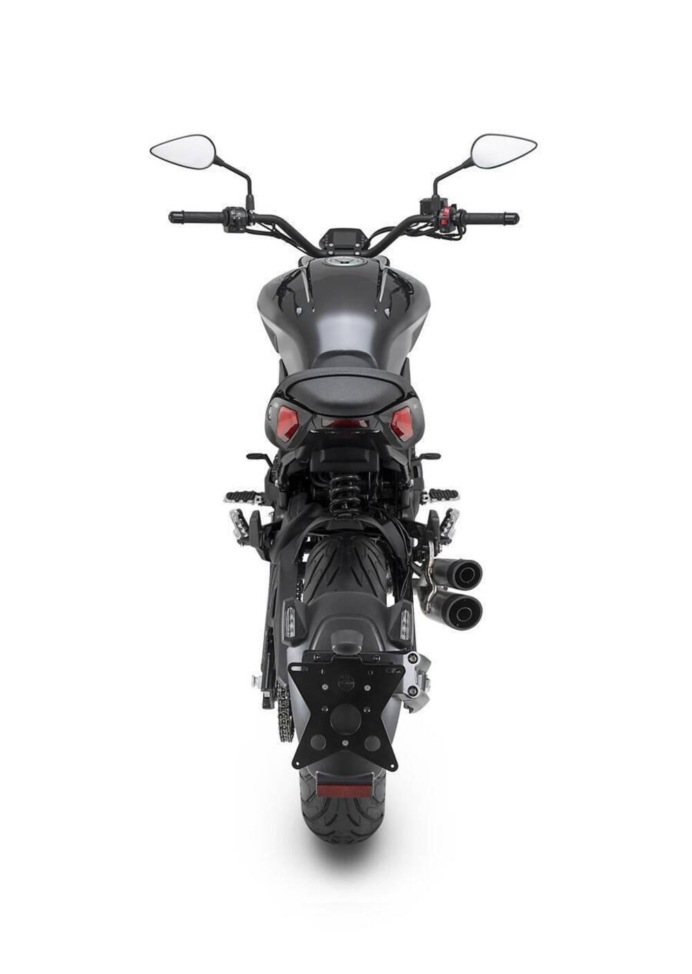 Benelli 502 C (2021 - 25) (4)