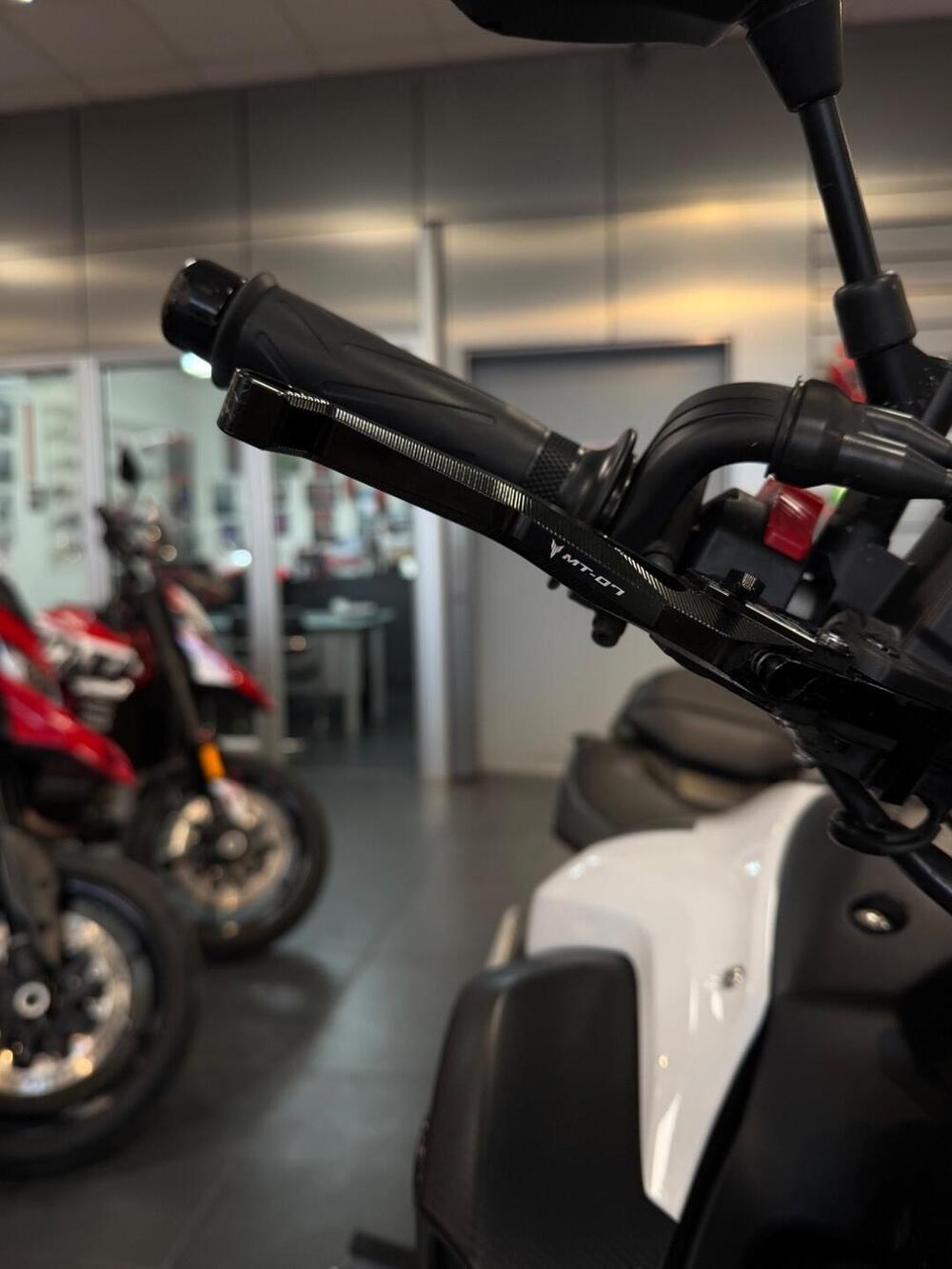 Yamaha MT-07 ABS (2014 - 16) (11)