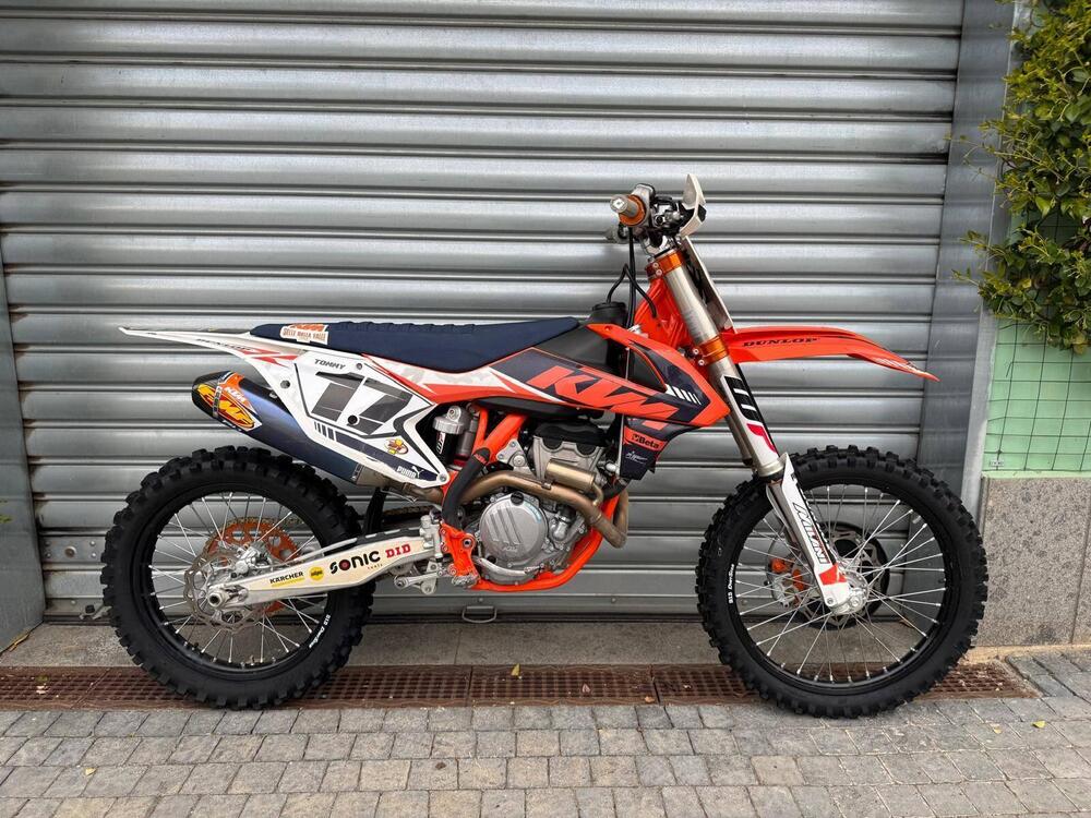 KTM 250 SX-F Factory (2017) (2)