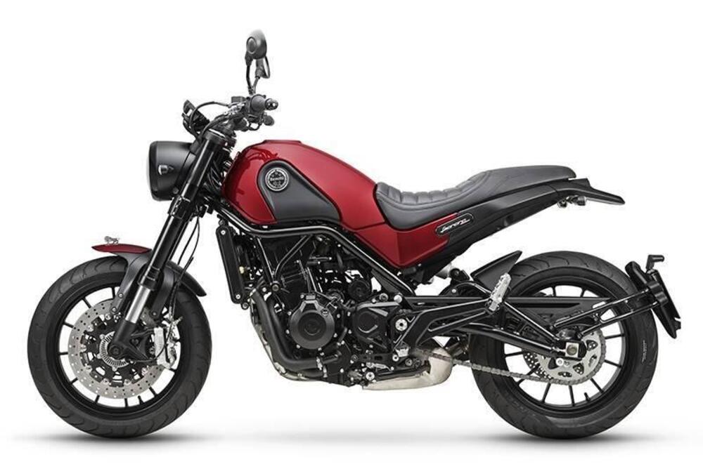 Benelli Leoncino 500 (2021 - 25)