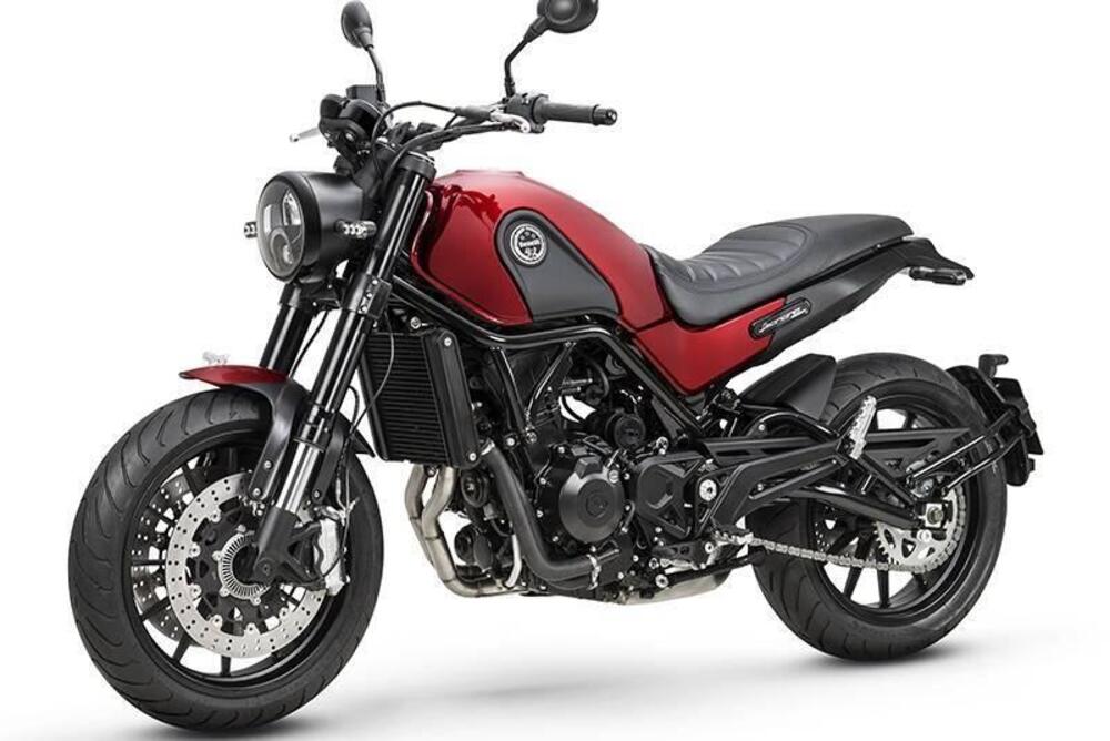 Benelli Leoncino 500 (2021 - 25) (2)