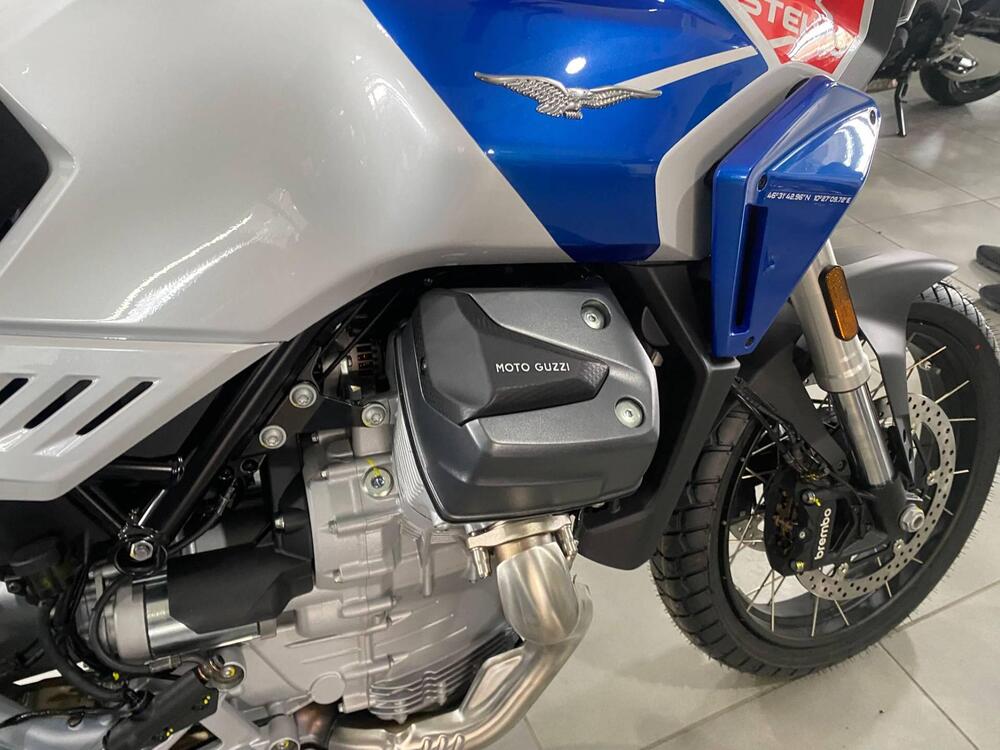 Moto Guzzi Stelvio Duecento Tributo (2025 - 26) (4)