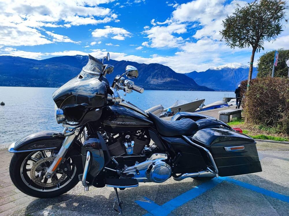 Harley-Davidson 1690 Electra Glide Ultra Limited Low (2014 - 16) - FLHTKL (3)