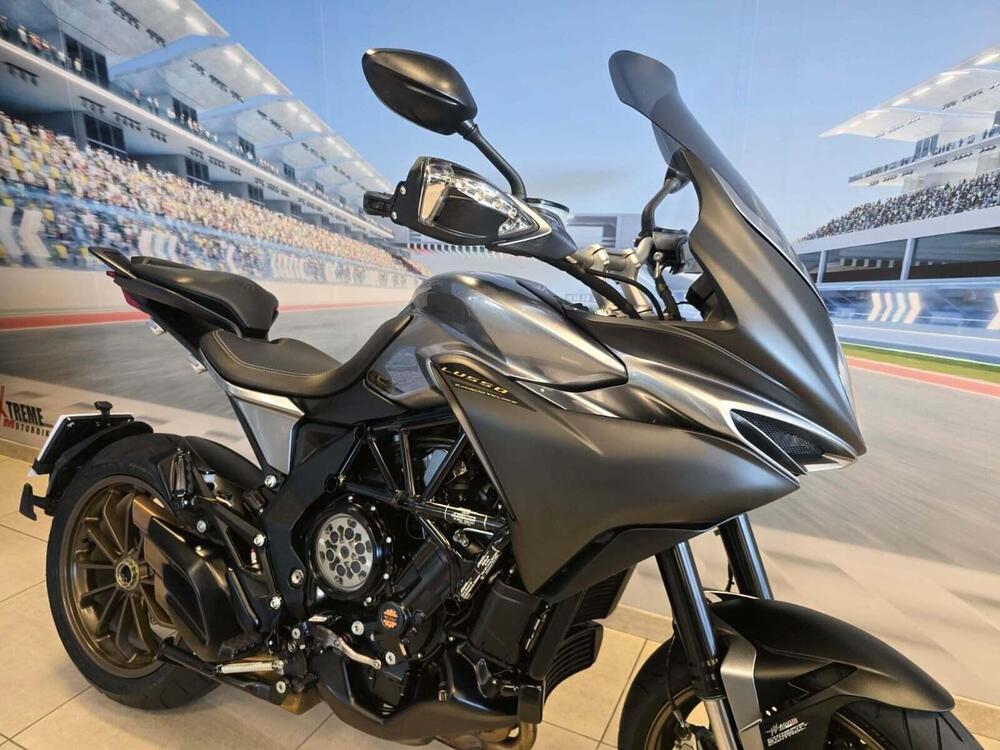 MV Agusta Turismo Veloce 800 Lusso SCS (2021 - 26) (14)