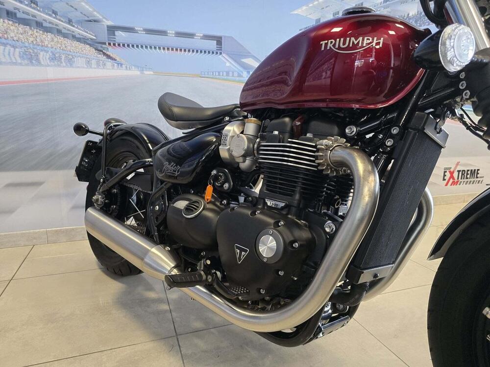 Triumph Bonneville Bobber 1200 (2021 - 25) (12)