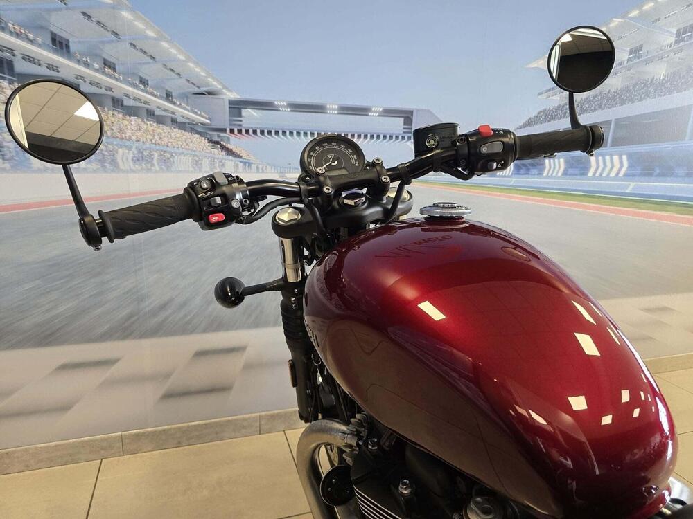 Triumph Bonneville Bobber 1200 (2021 - 25) (19)