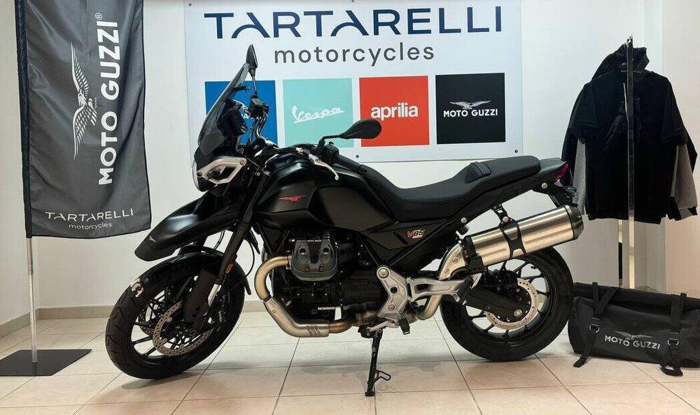 Moto Guzzi V85 Strada (2024 - 26)
