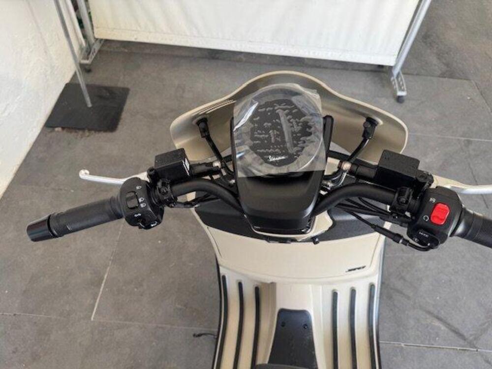 Vespa GTV 310 (2025 - 26) (6)
