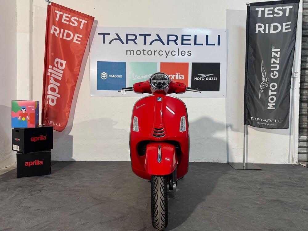 Vespa GTS 310 Super (2025 - 26) (3)
