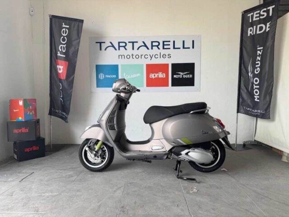 Vespa GTS 310 Supertech (2025 - 26) (2)