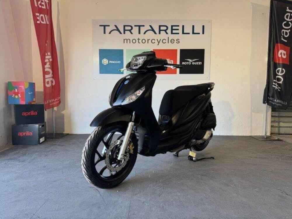 Piaggio Medley 200 S (2025 - 26) (2)