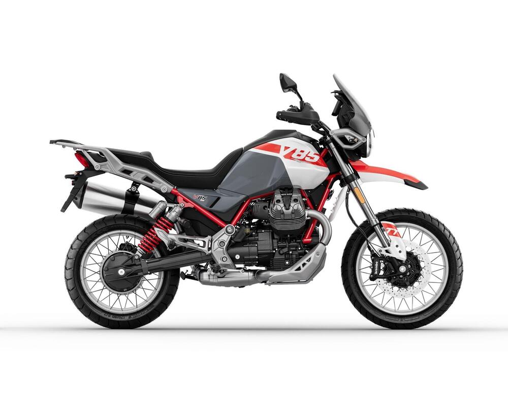 Moto Guzzi V85 TT (2024 - 26) (2)
