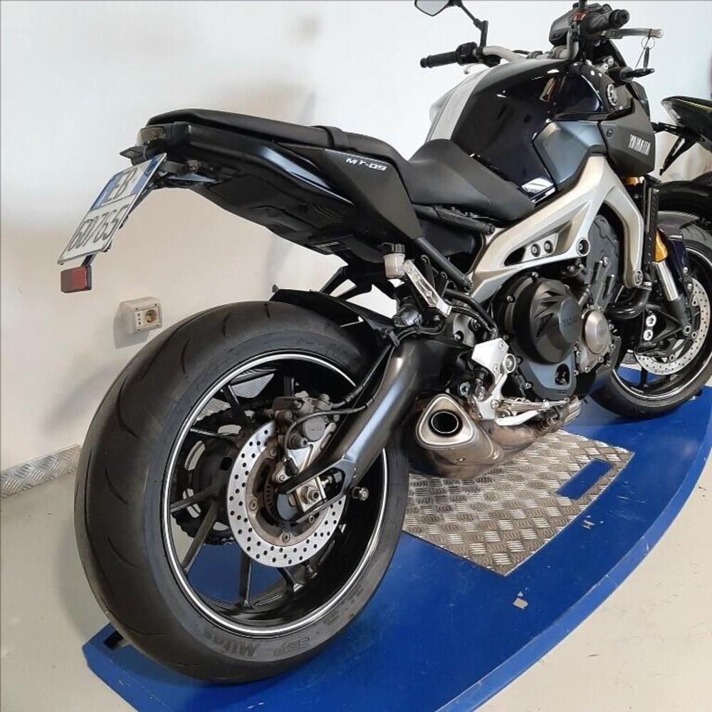 Yamaha MT-09 (2013 - 15) (6)