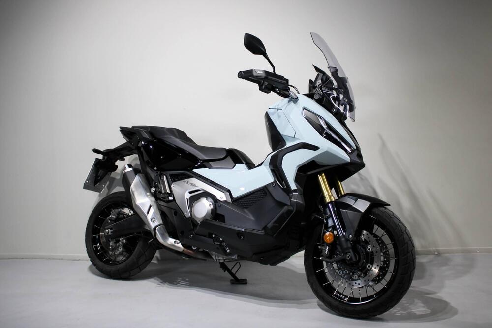 Honda X-ADV 750 DCT (2021 - 24) (2)