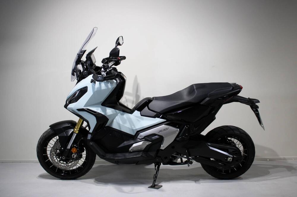 Honda X-ADV 750 DCT (2021 - 24) (4)