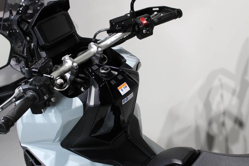 Honda X-ADV 750 DCT (2021 - 24) (5)