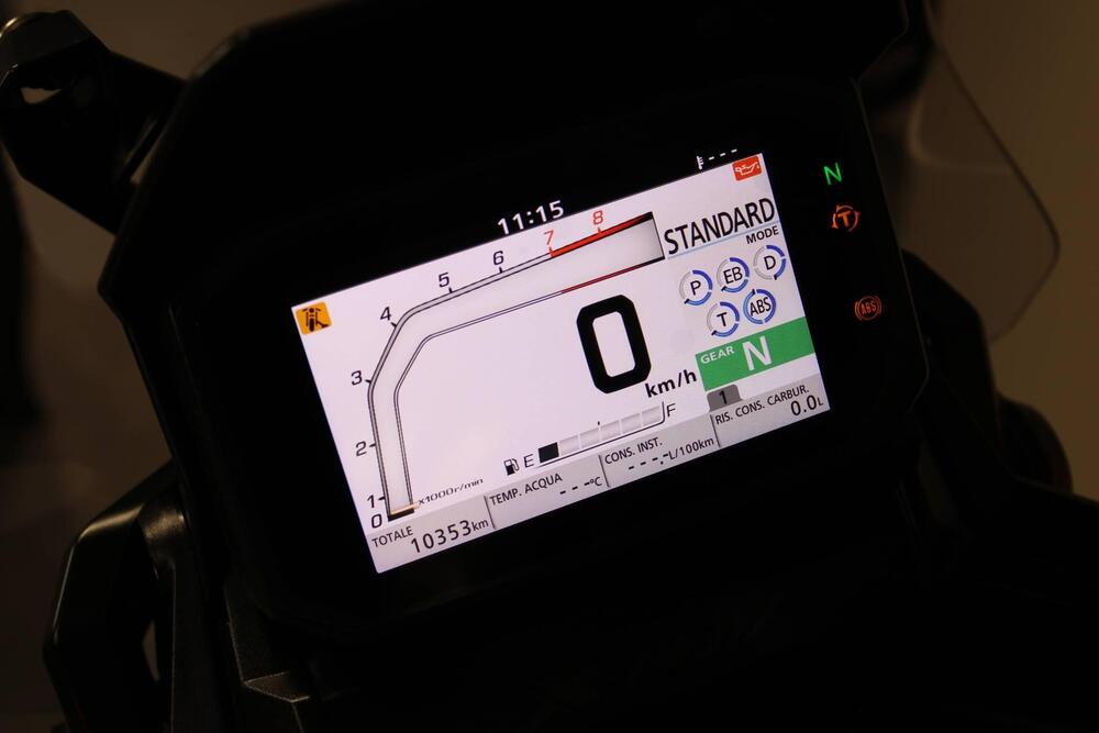 Honda X-ADV 750 DCT (2021 - 24) (6)